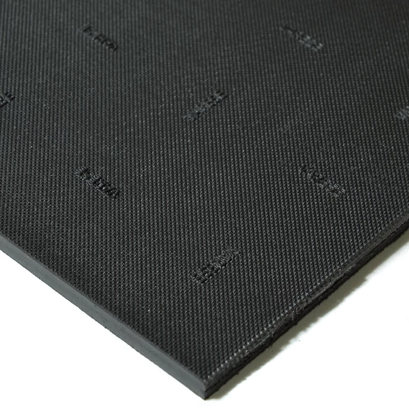 Резит 300*700 т.6,5мм "Варес" черный