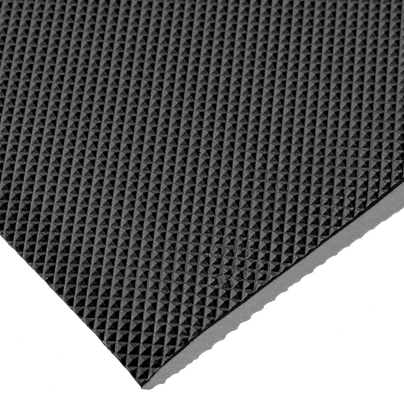 Резит 300*700 т.6,5мм "Пирамидка" черный